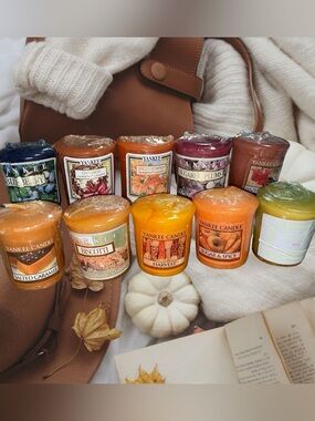 Lot of 10 Vintage Yankee Candle Votives Autumn Bakery Spice Coffee Shop HTF